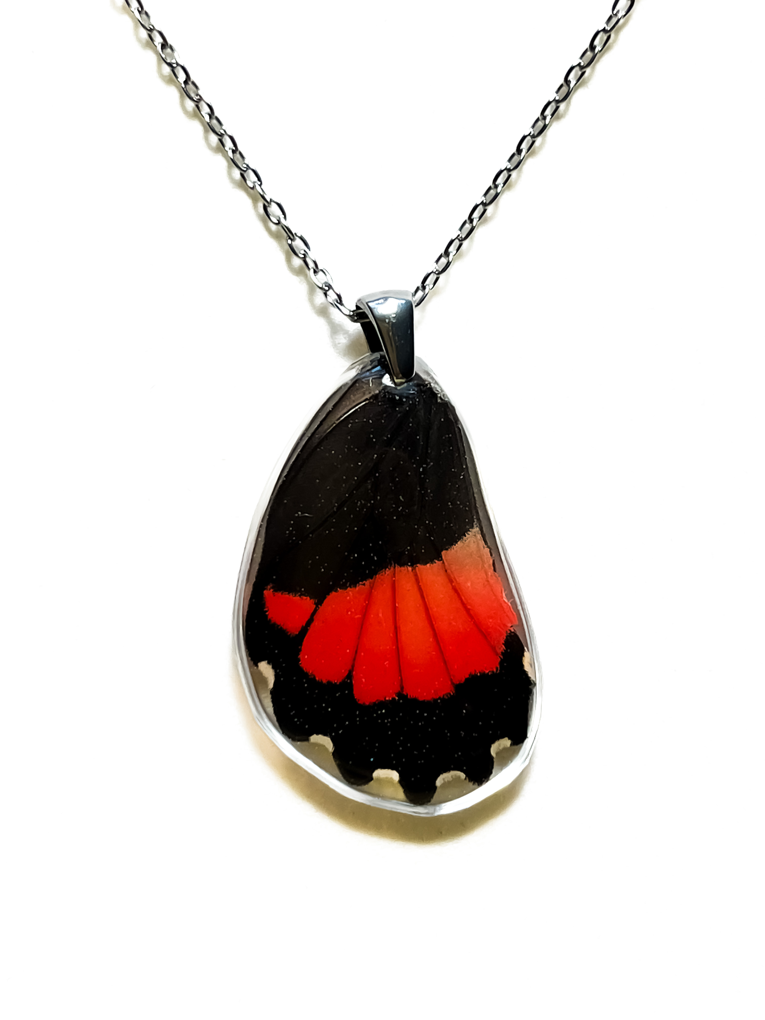 Přívěsek z křídla motýla Parides lysander No. 1295